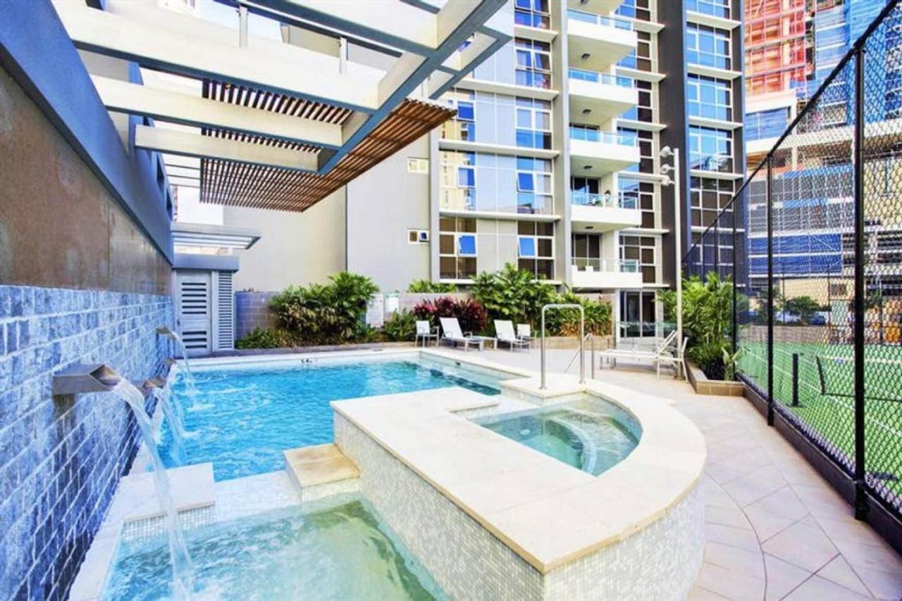 Sk1 - 2 Level 2 Bedroom Skyline Skyhome * Brisbane