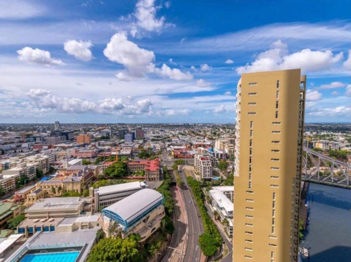 Sk1 - 2 Level 2 Bedroom Skyline Skyhome Apartment Brisbane