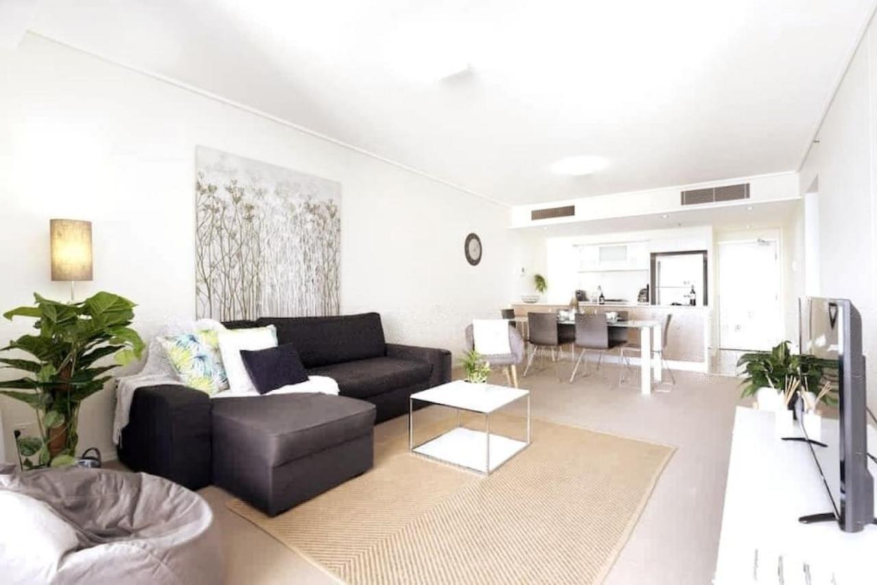 Apartment Sk2 - Charming Skyline Cbd W River Views 3 Bedroom Private *