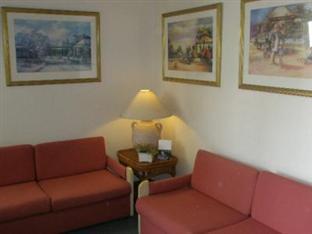 Benson Court Motel 3*