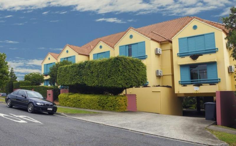 Albion Manor 4* Brisbane