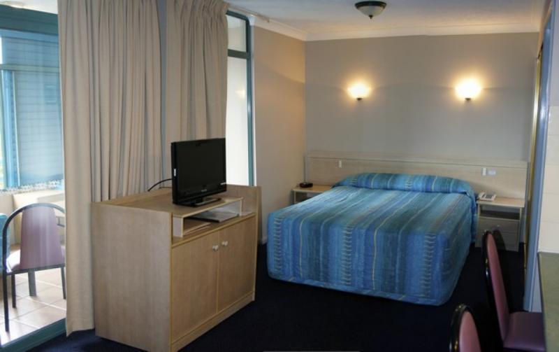 Albion Manor 4*