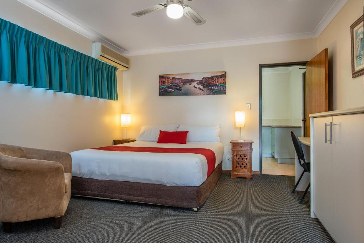 Aspley Carsel Motor Motel 4*