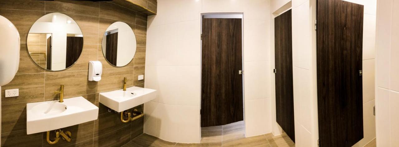 Quarters Hostel *