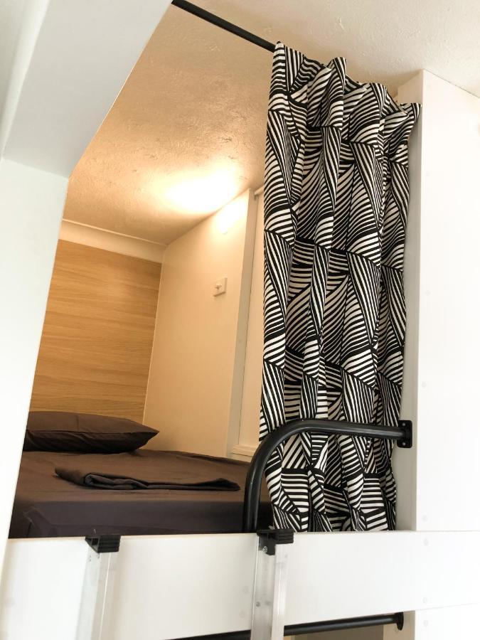 Quarters Hostel *