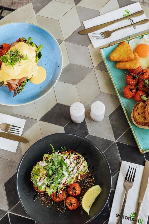 Eatons Hill 4* Brisbane